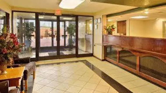 Days Inn Goodlettsville | Tennessee - Nashville-Davidson - Nashville (ve civarı) - Goodlettsville