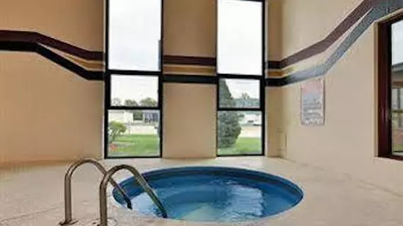 Econo Lodge | Wisconsin - Stevens Point (ve civarı) - Wisconsin Rapids