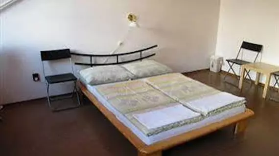 Zrinyi Guesthouse | Pest County - Budapeşte (ve civarı) - Budapeşte Kent Merkezi - Belváros - Lipótváros