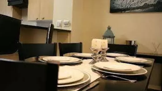 Westpoint Furnished Apartments | Gauteng - City of Tshwane - Johannesburg (ve civarı) - Sandton