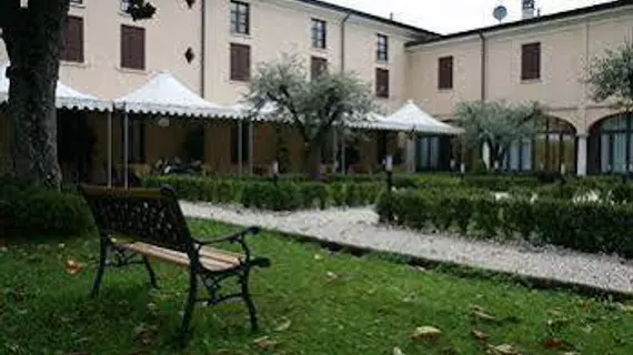 Hotel Il Gelso | Lombardy - Brescia (il) - Brescia (ve civarı) - Pontevico