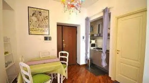 Holiday Apartment Rome - Colosseum | Lazio - Roma (ve civarı) - Roma Kent Merkezi - Monti