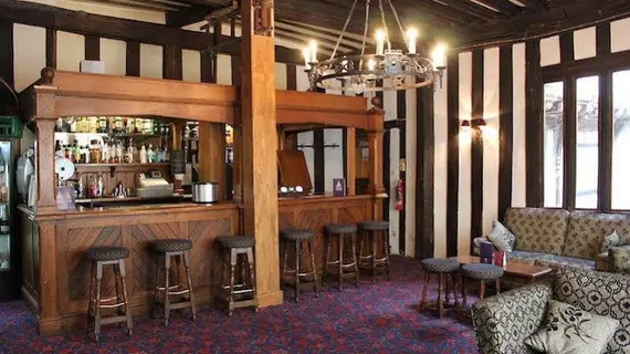 Brook Red Lion Hotel | Essex (kontluk) - Colchester