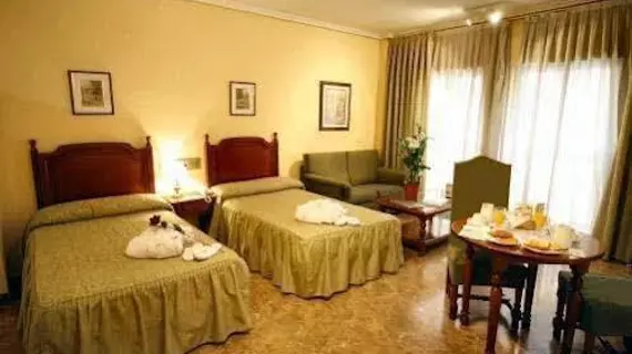 Aparthotel Quo Eraso | Madrid Özerk Topluluğu - Madrid (ve civarı) - Madrid