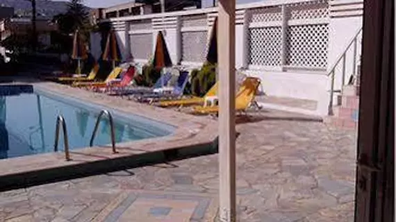 Haris Apartments | Girit Adası - Kandiye (bölge) - Gouves - Kokkini Chani