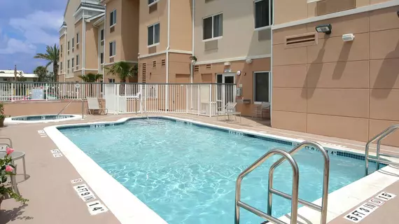 Fairfield Inn and Suites Jacksonville Beach | Florida - Jacksonville (ve civarı) - Jacksonville Beach