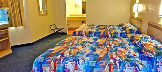 Motel 6 Hartford - Enfield | Massachusetts - Springfield (ve civarı) - Enfield