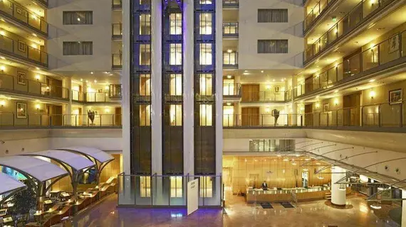 Hilton Frankfurt City Centre | Hessen - Frankfurt (ve civarı) - Frankfurt - Altstadt