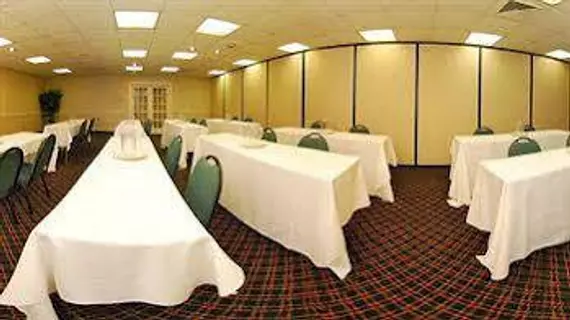 Ramada Inn Lancaster | Pensilvanya - Lancaster (ve civarı) - Lancaster