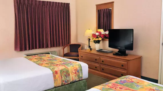 Lamplighter Inn & Suites | Kaliforniya - San Diego County - San Diego