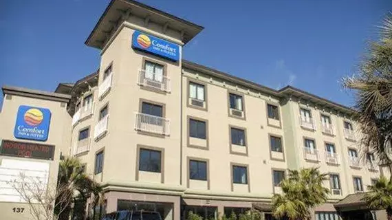 COMFORT INN & SUITES FORT WALTON BEACH | Florida - Fort Walton Beach - Destin (ve civarı) - Fort Walton Beach