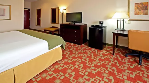 Holiday Inn Express Vincennes | Indiana - Vincennes (ve civarı) - Vincennes