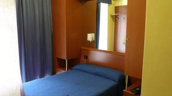 Hotel Aurora | Lombardy - Milano (ve civarı) - Milano - Merkez İstasyonu