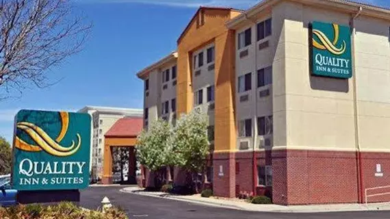 Quality Inn & Suites Denver International Airport | Kolorado - Denver (ve civarı) - Denver