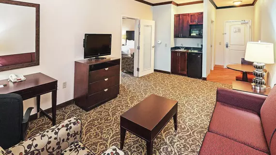 La Quinta Inn & Suites Burleson | Teksas - Fort Worth (ve civarı) - Burleson