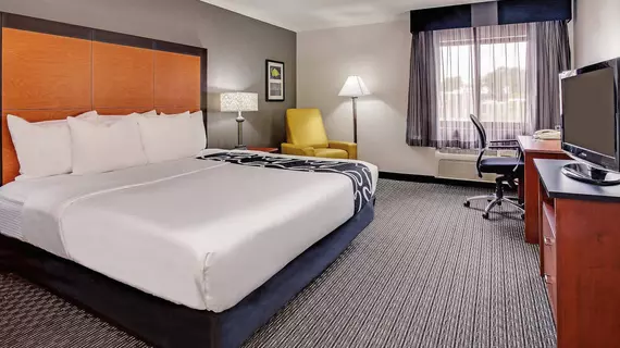 La Quinta Inn Cleveland Airport North | Ohio - Cleveland (ve civarı) - Cleveland