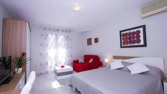 Sunflower Apartment | Dubrovnik-Neretva - Dubrovnik (ve civarı) - Dubrovnik - Lapad - Babin Kuk