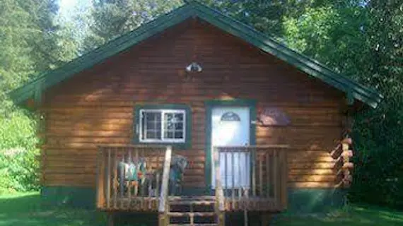 Box Canyon Cabins | Alaska - Seward