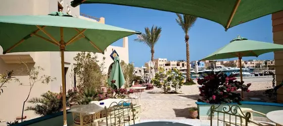 Turtle's Inn Hotel | Kızıldeniz İli - Hurgada (ve civarı) - El Gouna