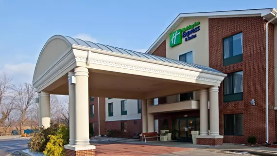 Holiday Inn Express & Suites Tell City | Indiana - Tell City