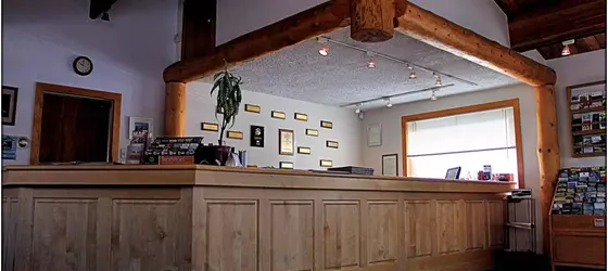 Rocky Mountain Ski Lodge | Alberta - Canmore