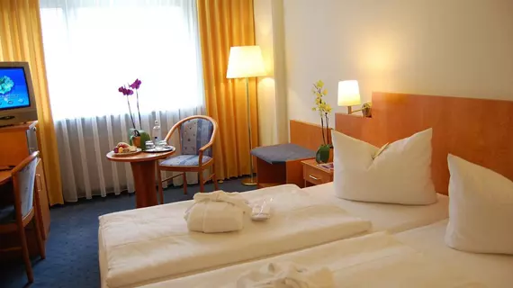 Savoy Hotel | Hessen - Frankfurt (ve civarı) - Frankfurt - Bahnhofsviertel