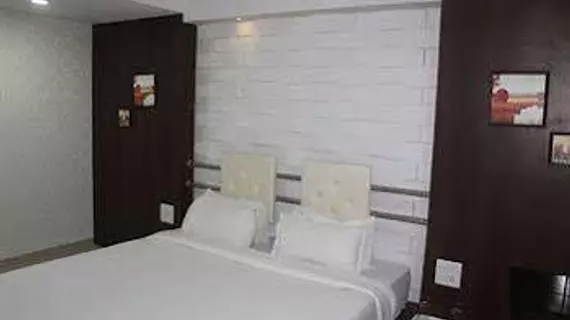 Hotel Om Sai International | Maharaştra - Kopargaon