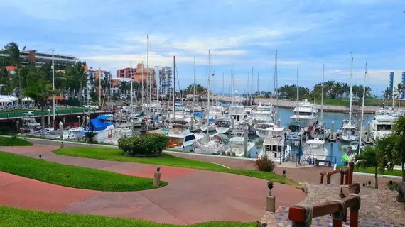 El Cid Marina Beach Hotel | Sinaloa - Mazatlan (ve civarı) - Mazatlan - Zona Dorada