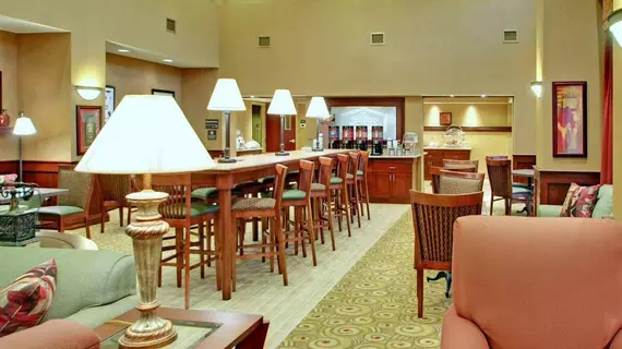 Hampton Inn & Suites Greensburg | Indiana - Greensburg (ve civarı) - Greensburg