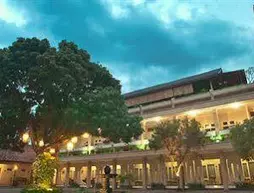 Hotel Catur Magelang | Orta Cava