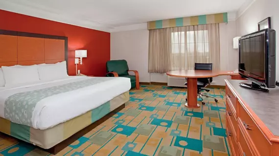 La Quinta Inn & Suites Denver Southwest Lakewood | Kolorado - Denver (ve civarı) - Lakewood