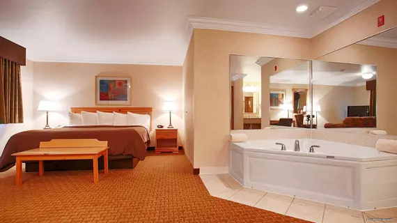 Best Western Wittenberg Inn | Wisconsin - Wausau (ve civarı) - Wittenberg