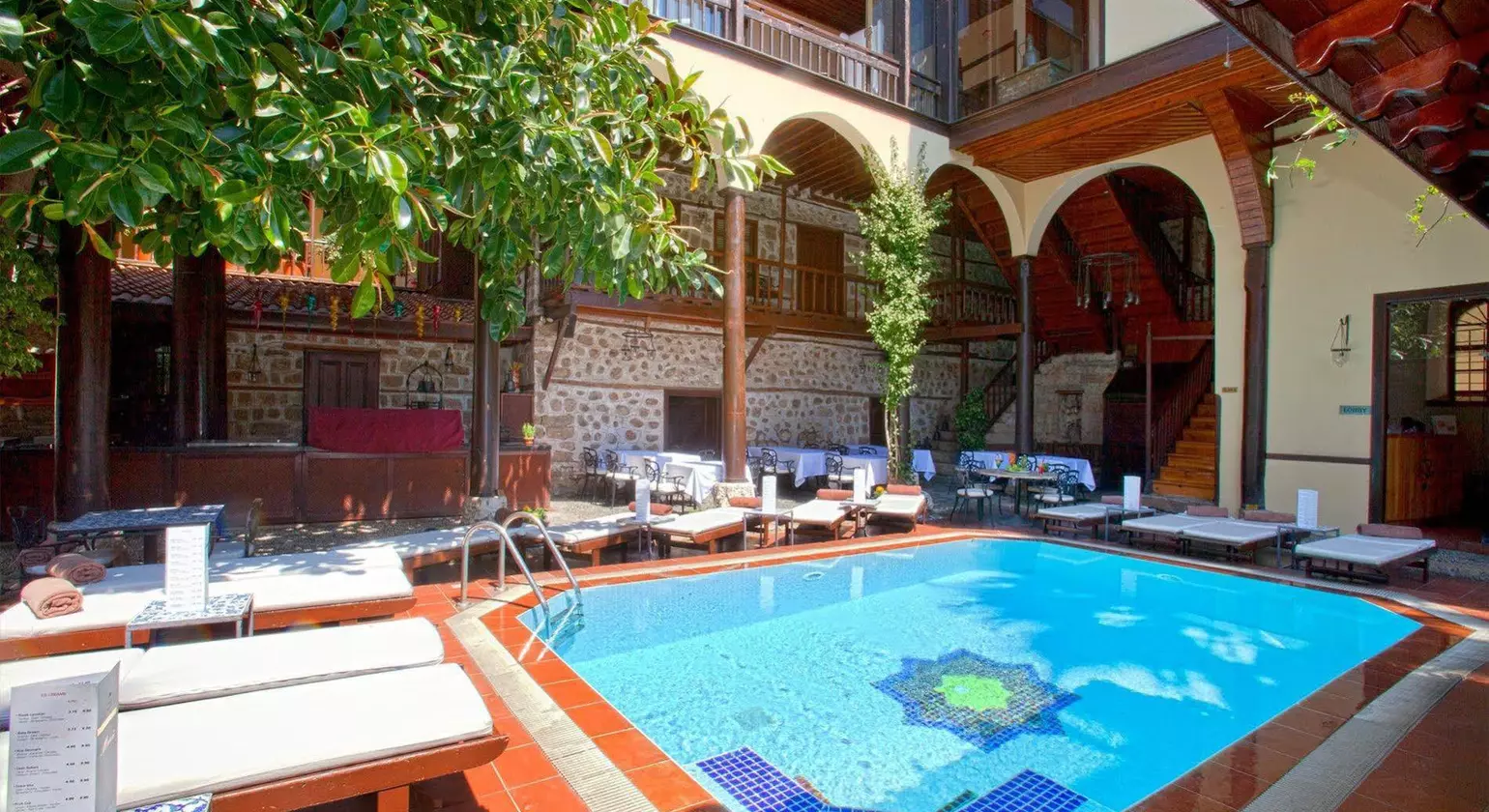Alp Paşa Hotel Kaleiçi
