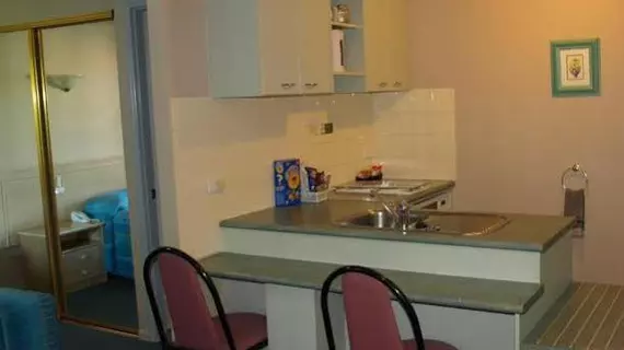 AAA Airport Albion Manor Apartments and Motel | Queensland - Brisbane (ve civarı) - Albion