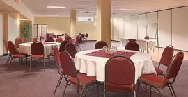 Days Inn Blainville | Quebec - Montreal (ve civarı) - Blainville