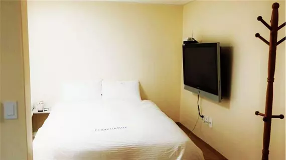 IU Guesthouse | Gyeonggi - Seul (ve civarı) - Seul - Myeongdong