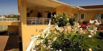 Villa Moringa Guesthouse