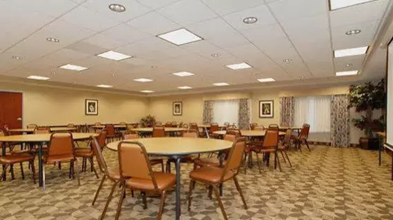 Comfort Suites South Elkhart | Indiana - South Bend (ve civarı) - Elkhart