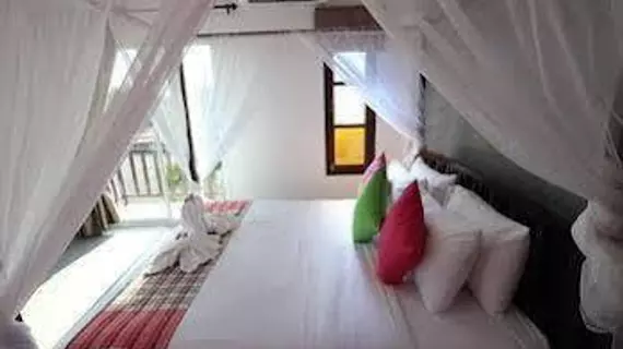 Pinky Bungalows | Krabi İli - Ko Lanta