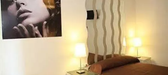 Room Pride | Madrid Özerk Topluluğu - Madrid (ve civarı) - Chueca