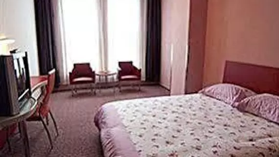 Motel 168 Guan Qian Street Inn | Jiangsu - Suzhou - Gu Su Bölgesi