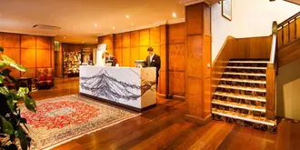 Mercure Canberra