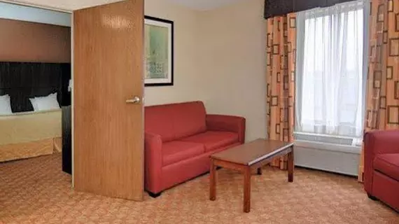 Quality Inn Franklin | Indiana - Indianapolis (ve civarı) - Franklin