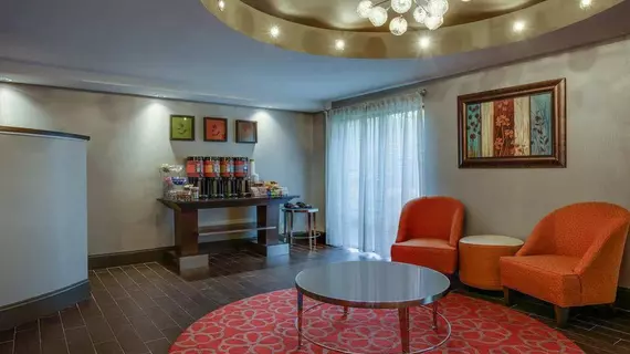 Hampton Inn Bowie | Maryland - Annapolis (ve civarı) - Bowie