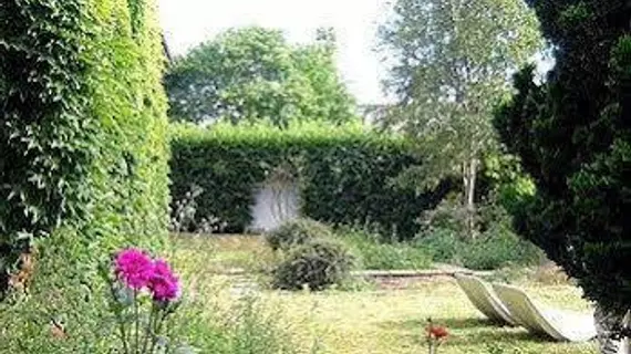 Hotel du Cheval Blanc | Nouvelle-Aquitaine - Deux-Sevres (bölge) - Cerizay