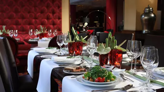 Lindner Hotel City Plaza | Kuzey Ren-Westfalia - Köln (ve civarı) - Köln - Ren'in Sol Yakası