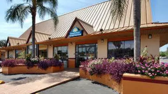 Days Inn West Busch Gardens | Florida - Tampa (ve civarı) - Tampa