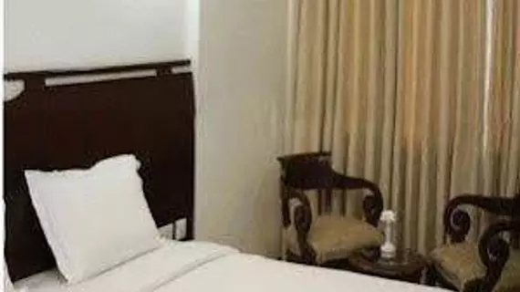 Hotel Saptagiri | Batı Delhi - Ulusal Eyalet Başkenti Delhi - Delhi (ve civarı) - Yeni Delhi