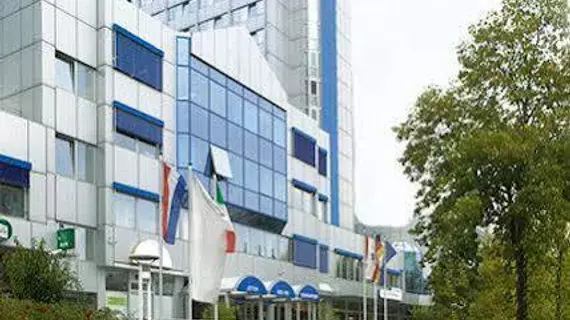 City Hotel Berlin East | Berlin (ve civarı) - Lichtenberg - Hohenschoenhausen