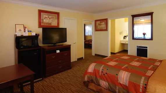 Best Western Park Crest Inn | Kaliforniya - Monterey (ve civarı) - Monterey